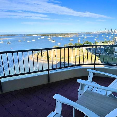 Broadwater Shores Waterfront Apartments Gold Coast Esterno foto