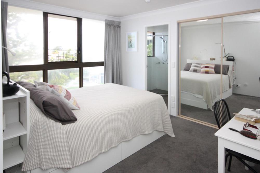 Broadwater Shores Waterfront Apartments Gold Coast Esterno foto