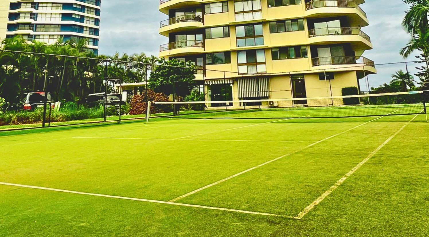 Broadwater Shores Waterfront Apartments Gold Coast Esterno foto
