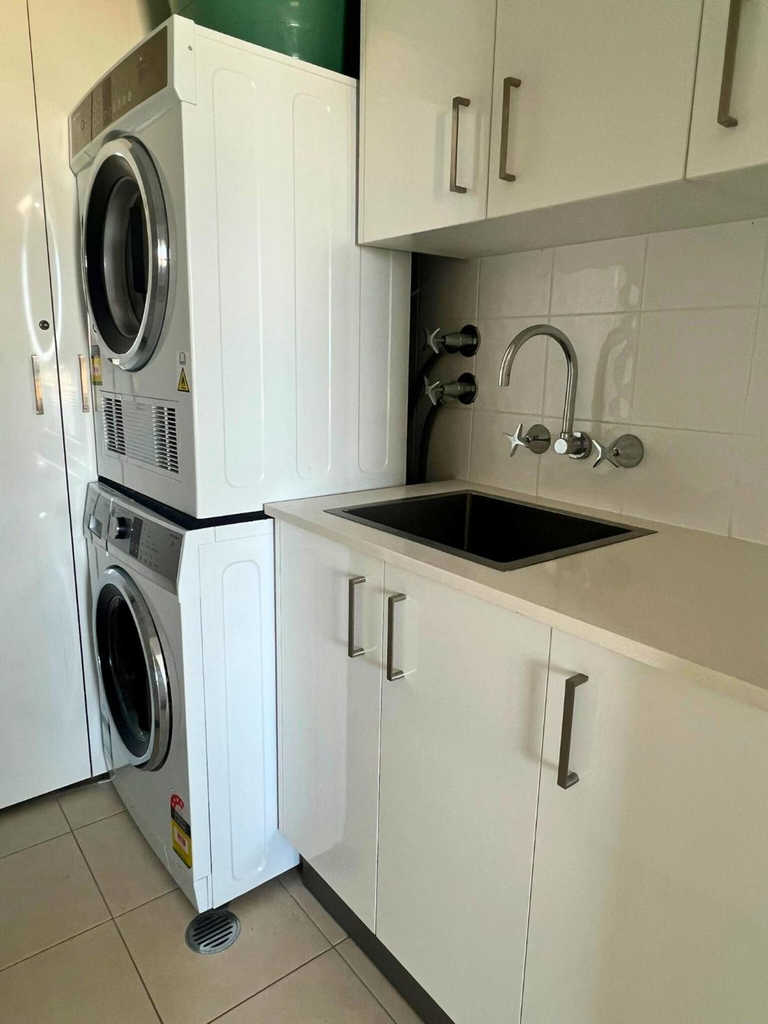 Broadwater Shores Waterfront Apartments Gold Coast Esterno foto