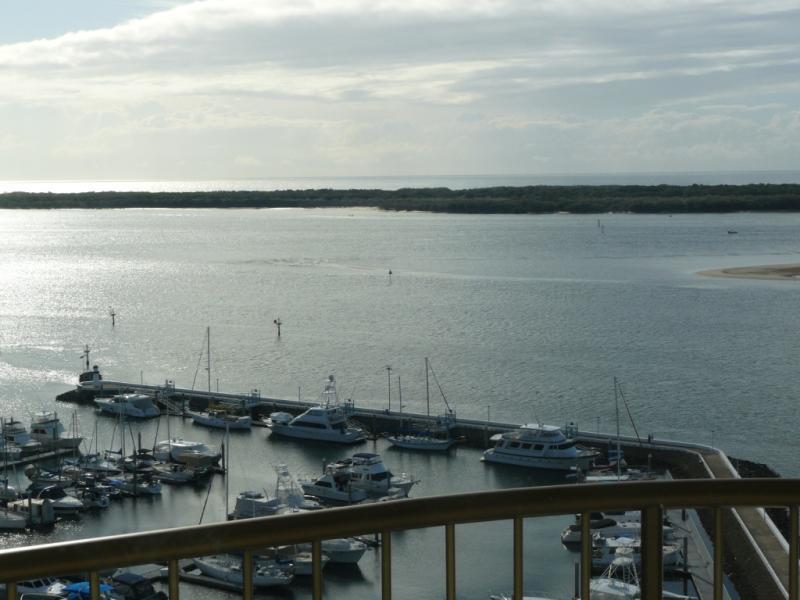 Broadwater Shores Waterfront Apartments Gold Coast Esterno foto