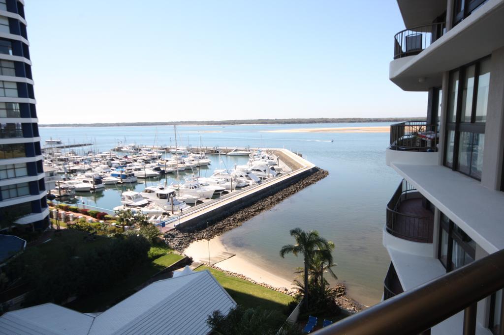 Broadwater Shores Waterfront Apartments Gold Coast Esterno foto